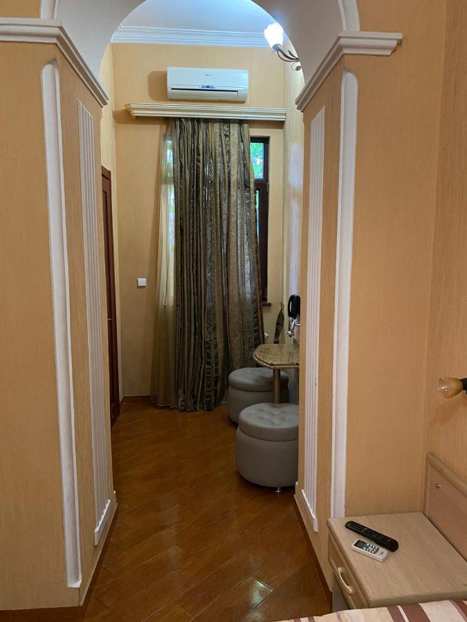 Hotel Pavo Tbilisi Esterno foto