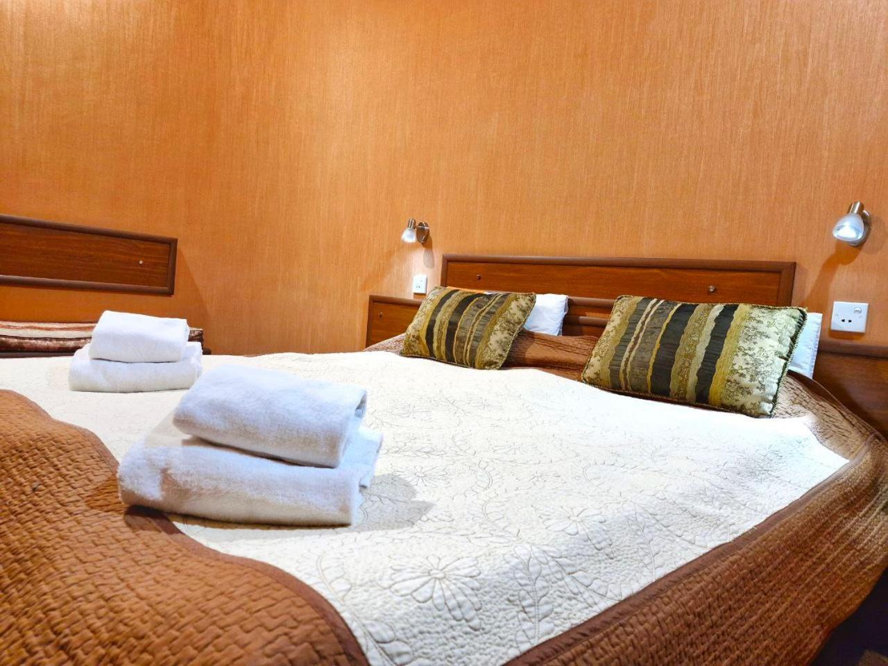 Hotel Pavo Tbilisi Esterno foto