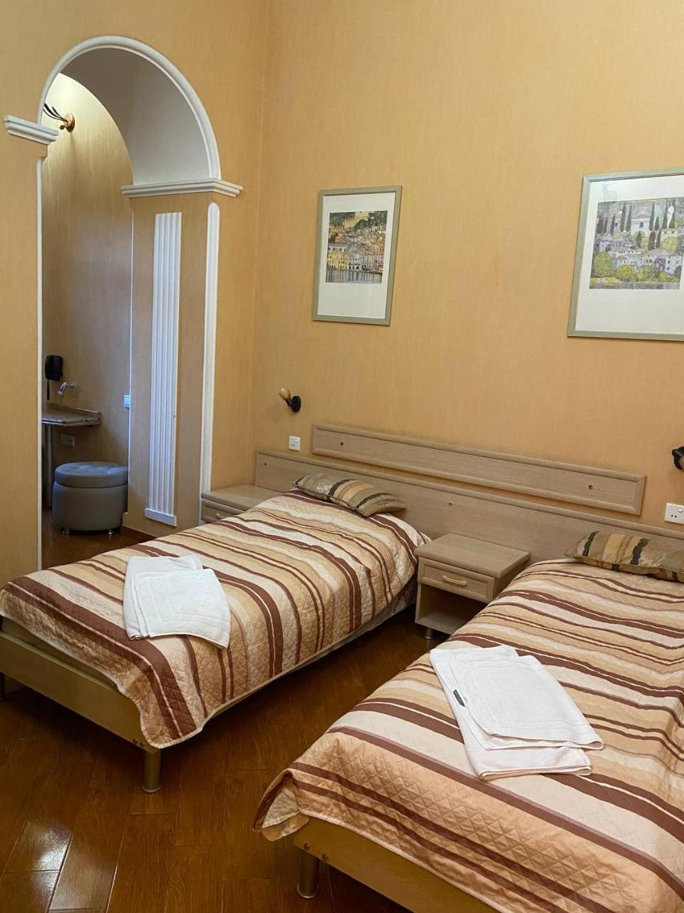 Hotel Pavo Tbilisi Esterno foto